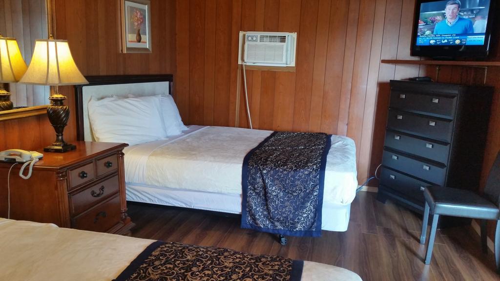 Blue Mountain Motel Pincher Creek Chambre photo