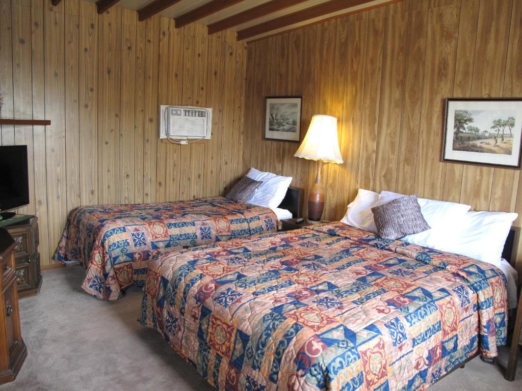 Blue Mountain Motel Pincher Creek Chambre photo